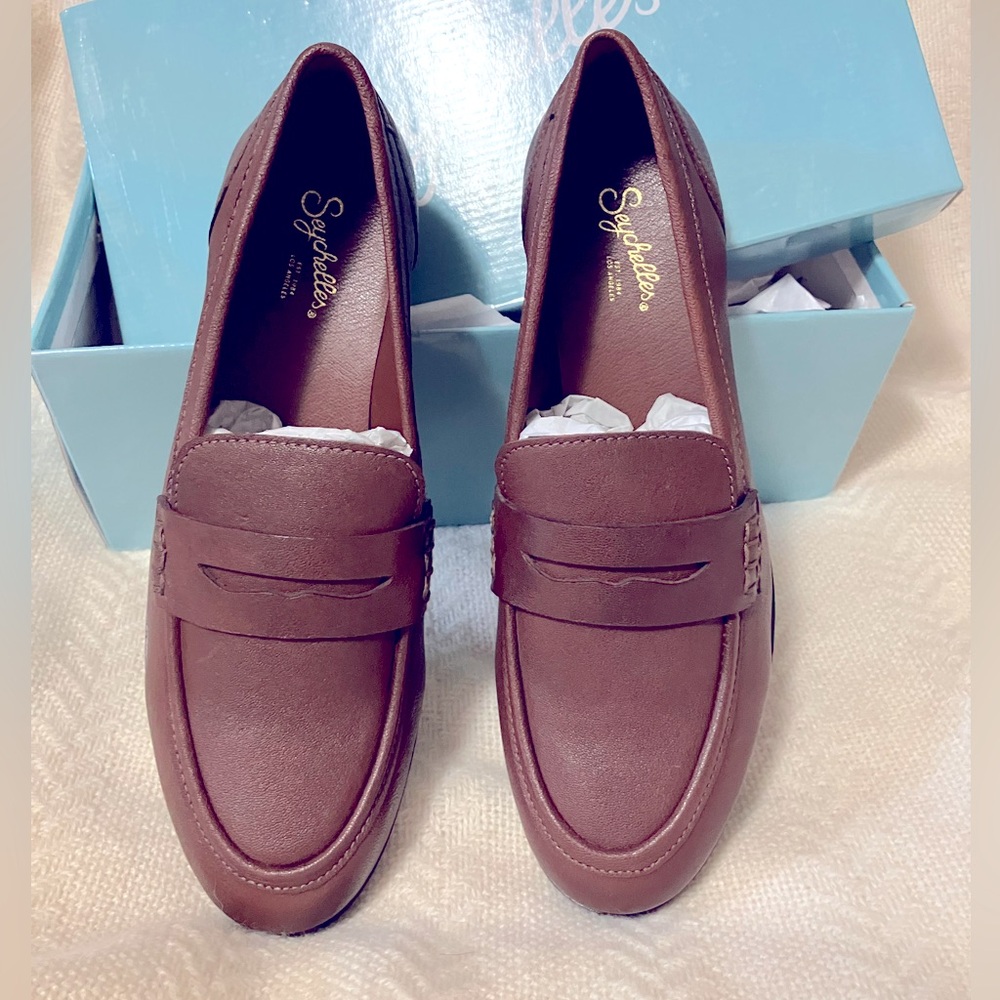 New Seychelles Morton Brown Leather Loafer